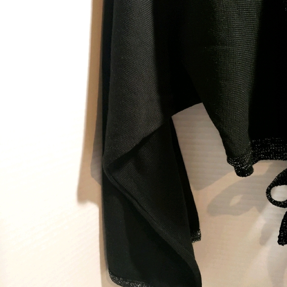 Knitted Shrug - Picture 3 of 6